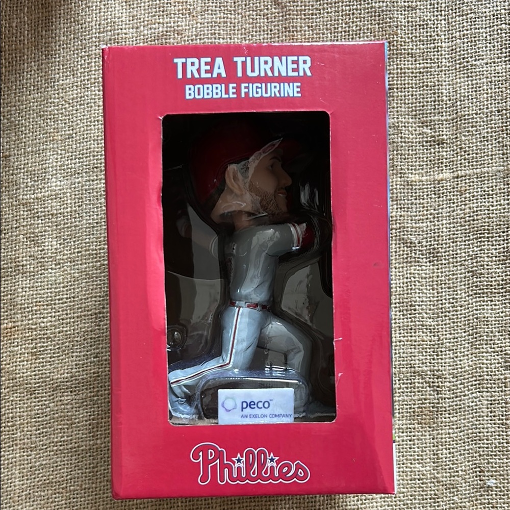 Phillies Bobble Figurine